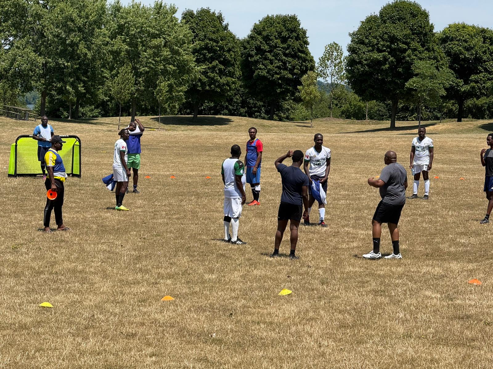 L'équipe de Foot ,le sport et le Barbecue ensemble